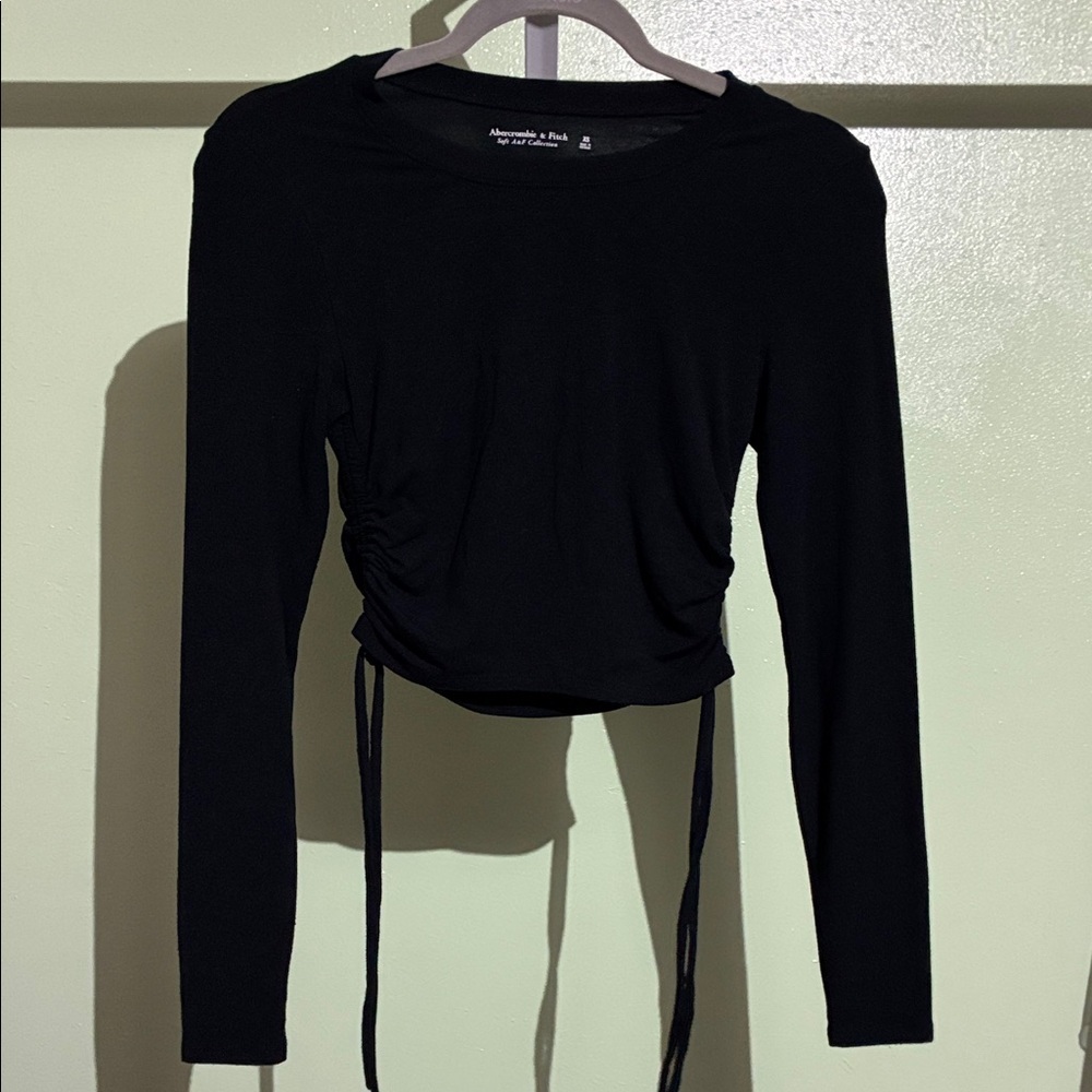 Abercrombie & Fitch Black Ruched Long Sleeve Blouse